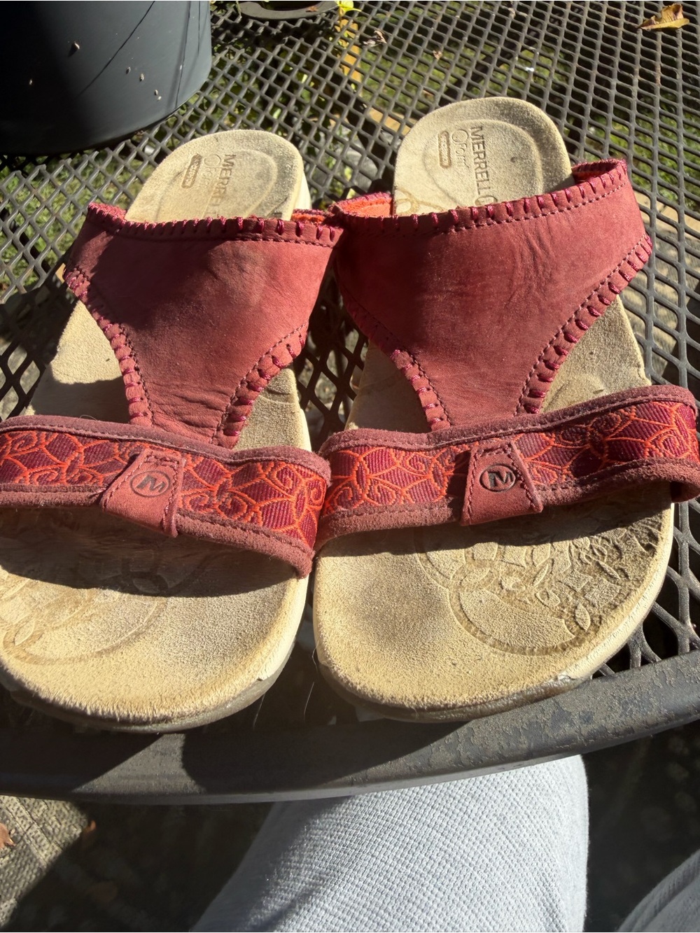 Merrell Women’s Burgundy Suede Slide Sandals